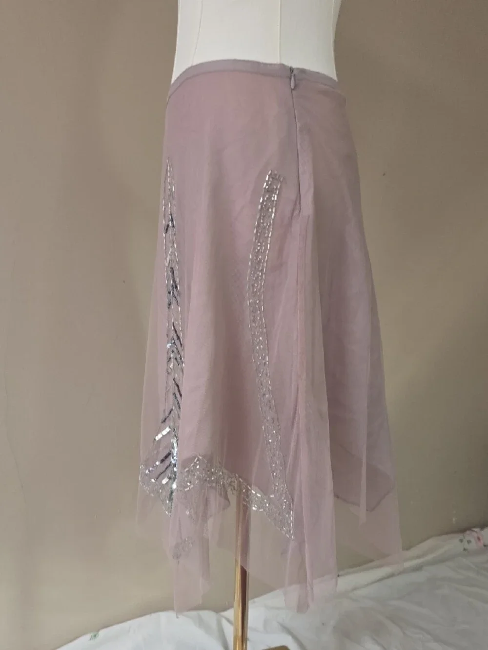 Wet Seal Mauve Asymmetrical Sequin Hem Skirt - Picture 6 of 12